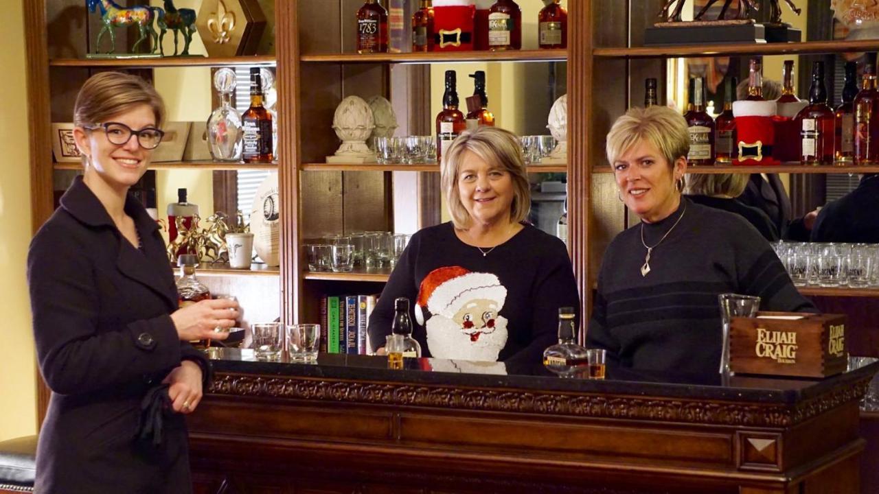 Louisville Bourbon Inn Екстериор снимка