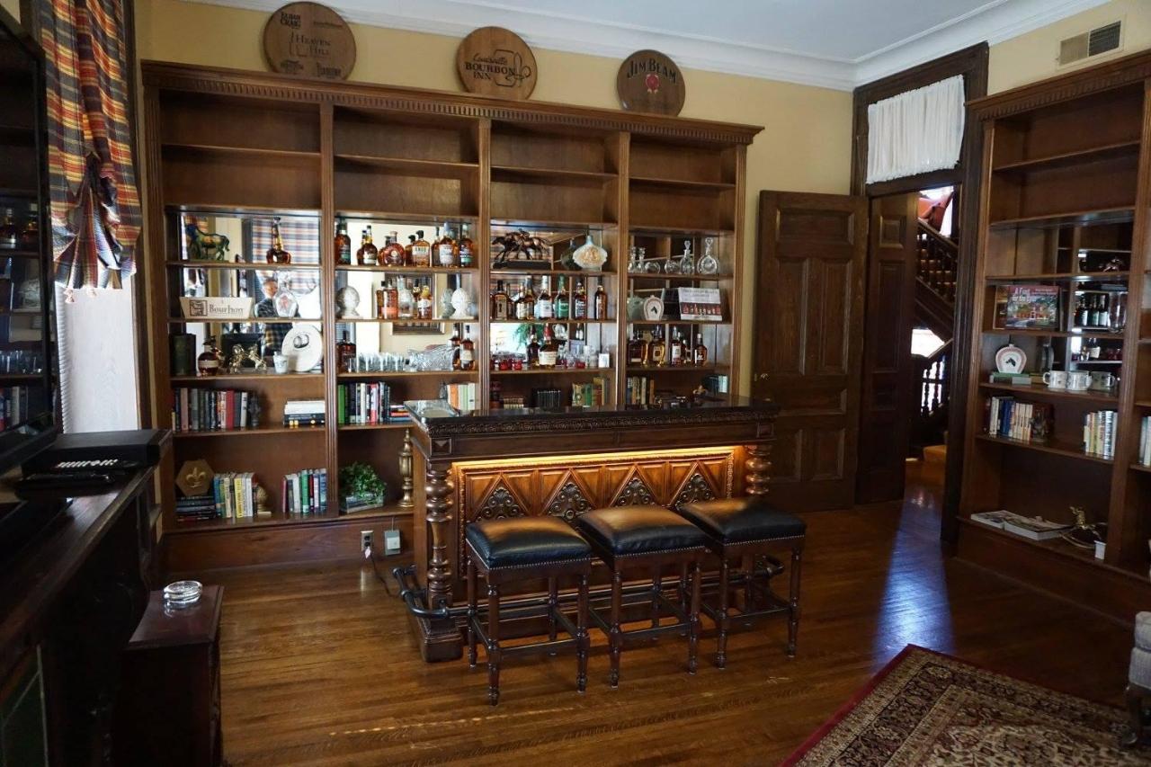 Louisville Bourbon Inn Екстериор снимка