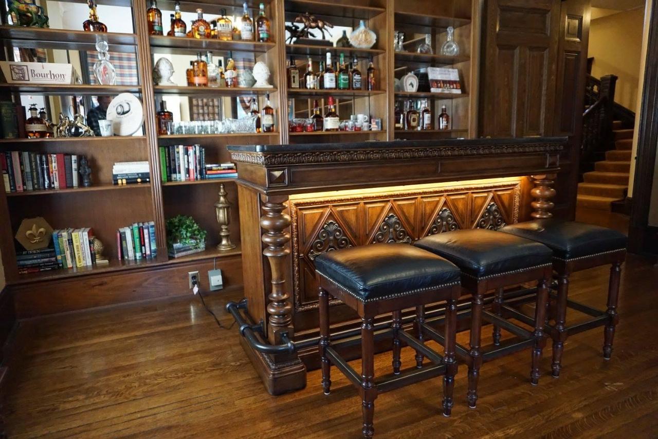 Louisville Bourbon Inn Екстериор снимка